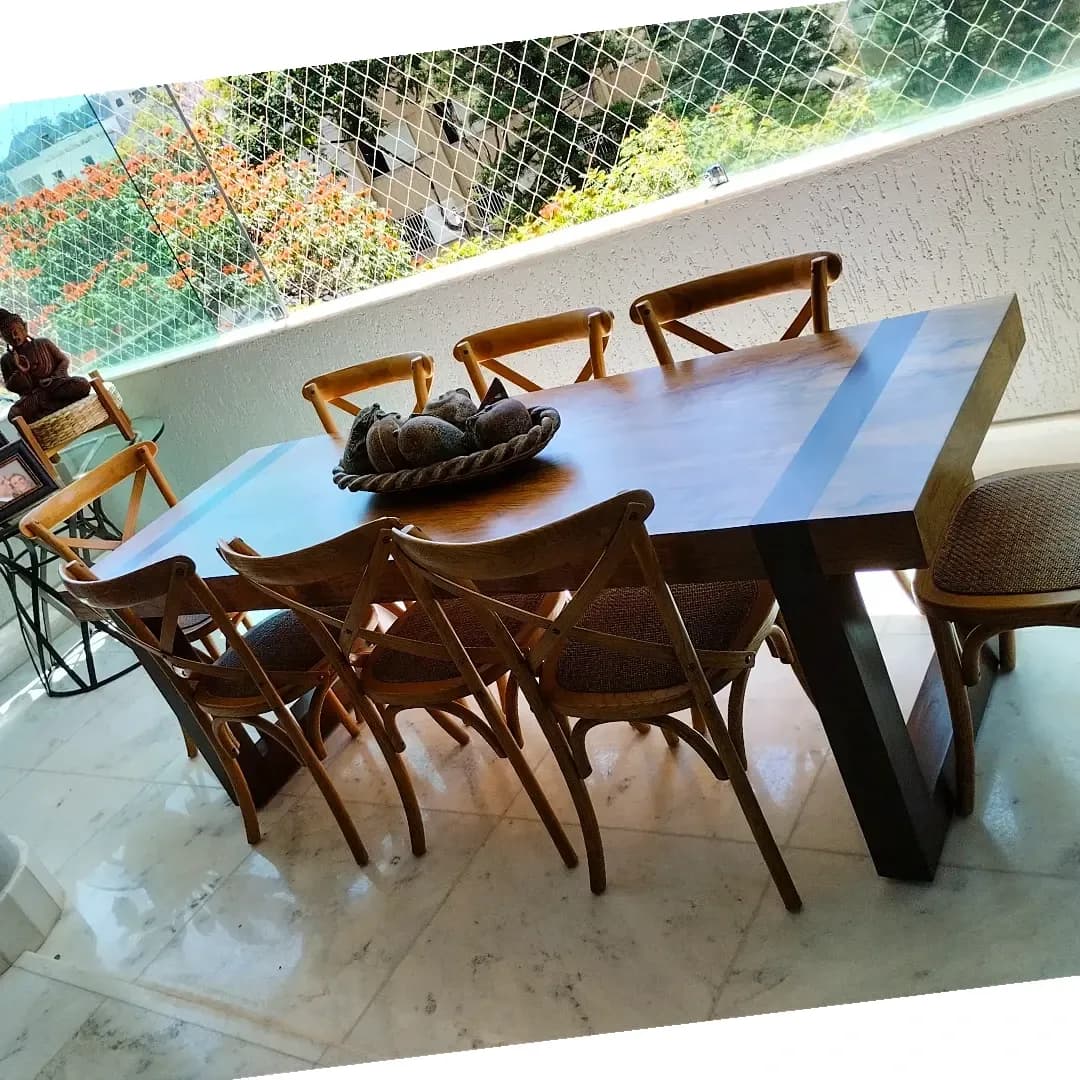 Mesa de jantar sob medida